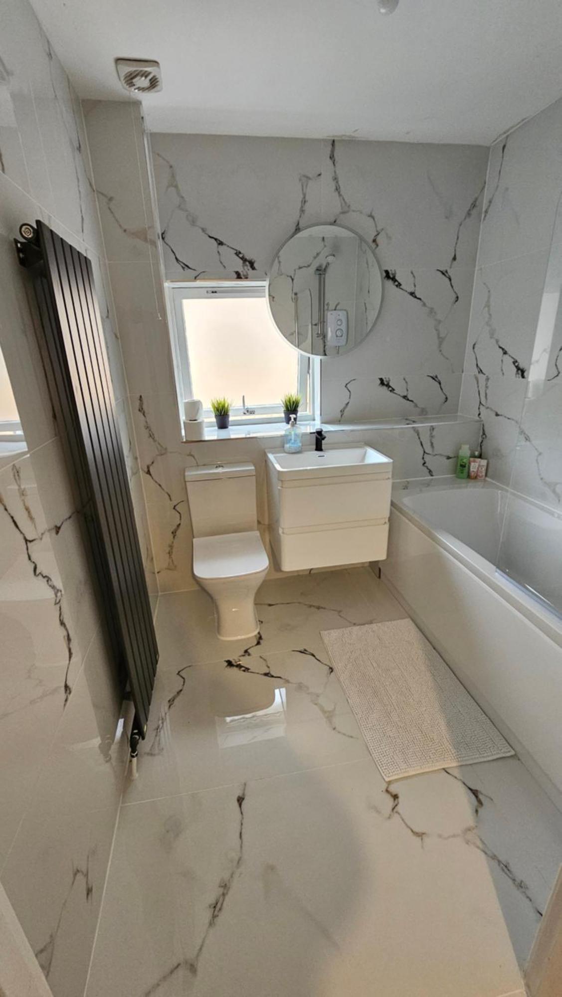 Silverburn New House With Free Parking And Nice Garden Glasgow Eksteriør billede