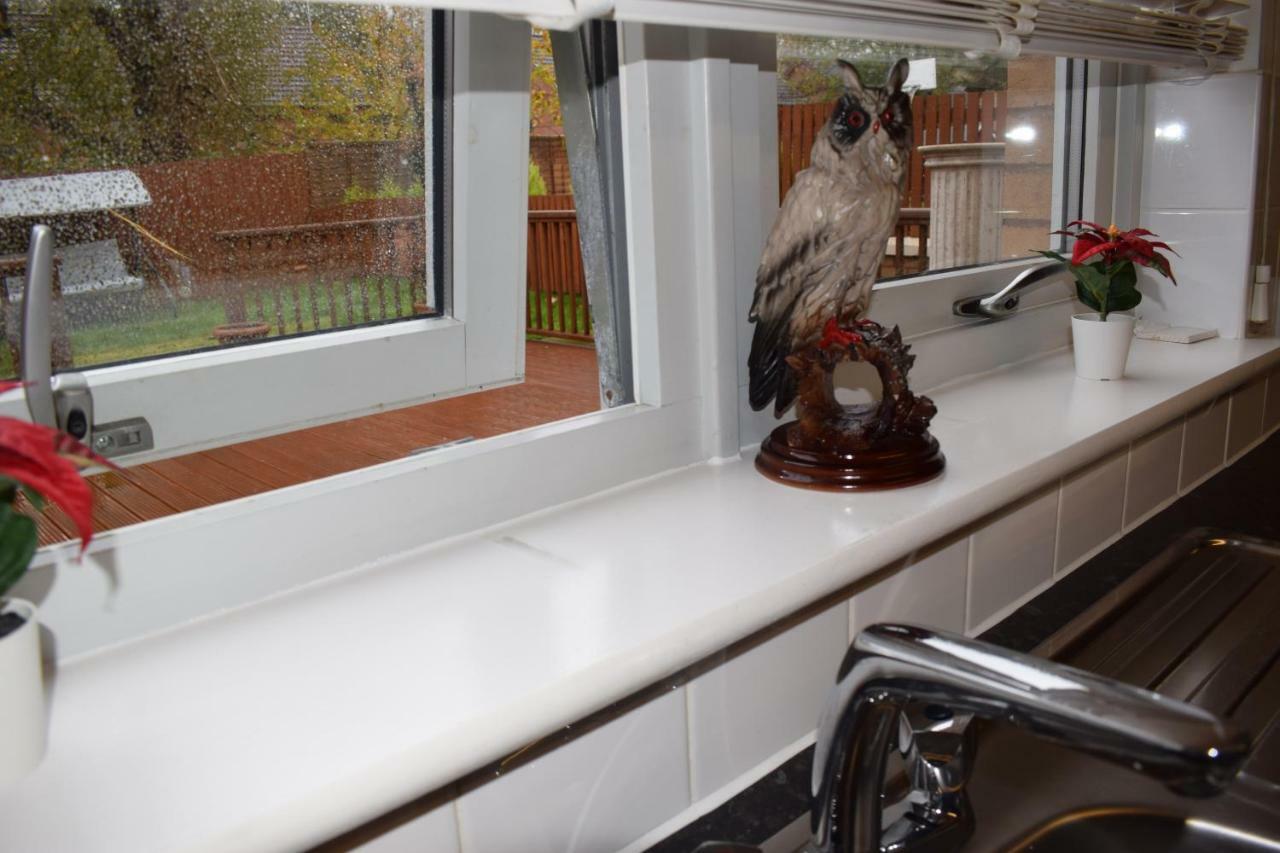 Silverburn New House With Free Parking And Nice Garden Glasgow Eksteriør billede